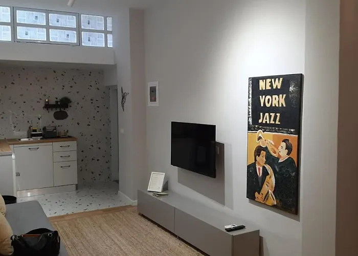 아파트 Habitat - Open Space *